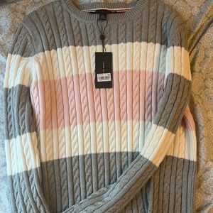 Brand new tommy sweater
